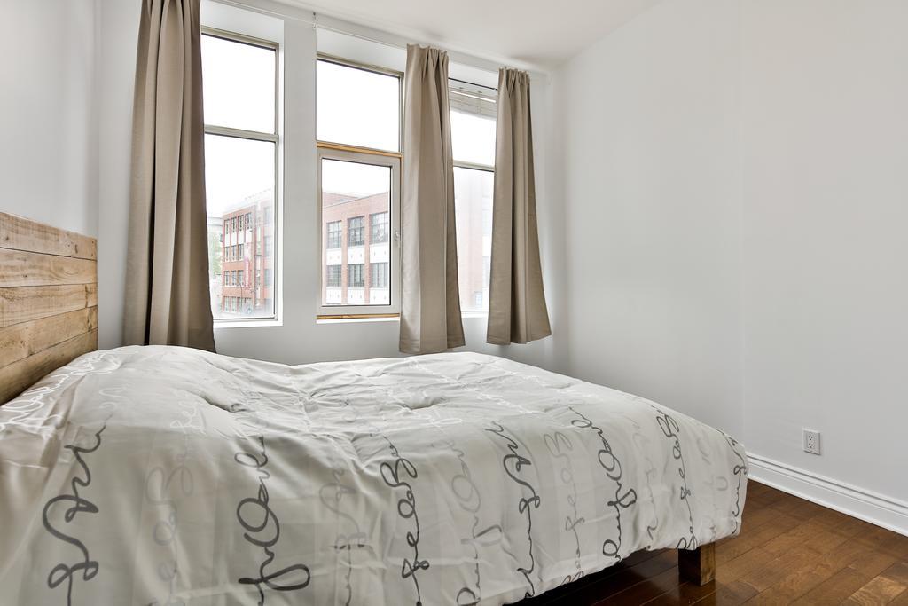 Апартаменти Le St-Lau Loft Монреаль Екстер'єр фото