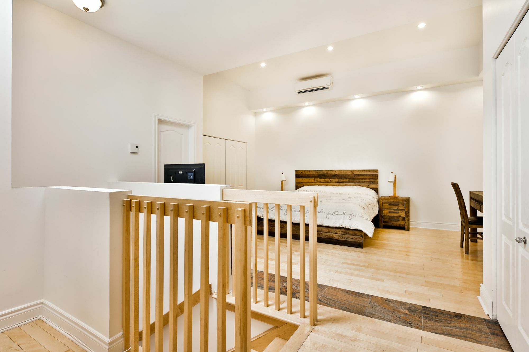 Апартаменти Le St-Lau Loft Монреаль Екстер'єр фото